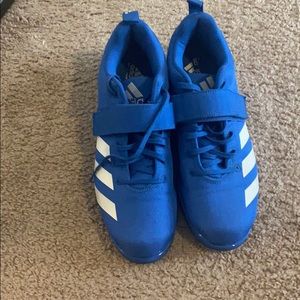 Adidas powerlift 4